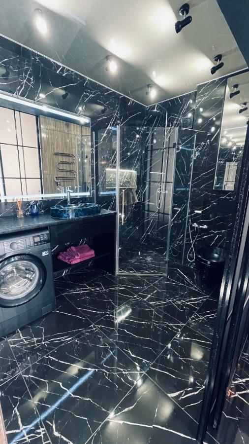Luxury Design Apartments In The Center Of Kiev Extérieur photo