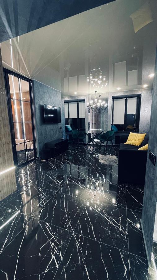Luxury Design Apartments In The Center Of Kiev Extérieur photo