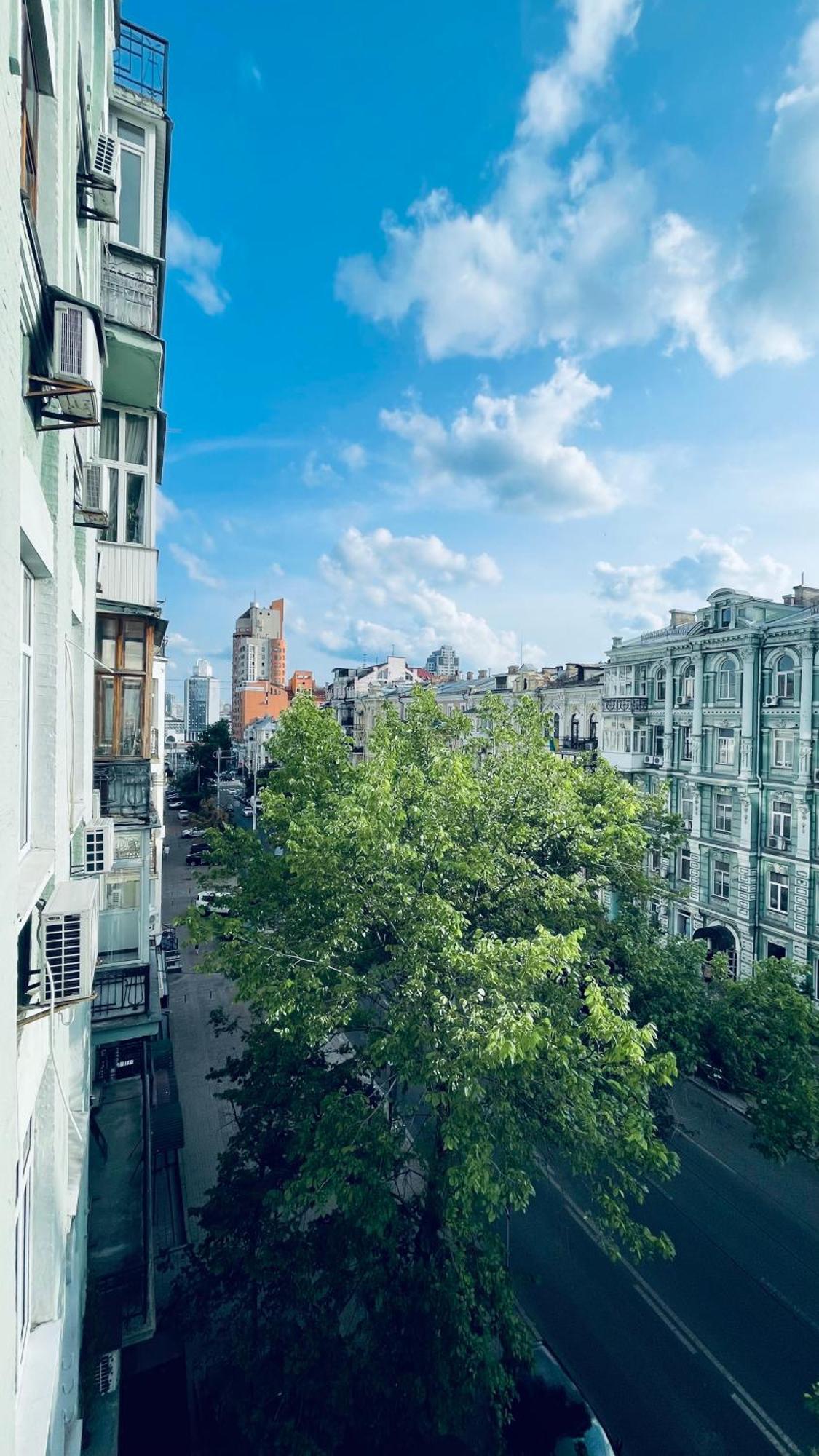 Luxury Design Apartments In The Center Of Kiev Extérieur photo